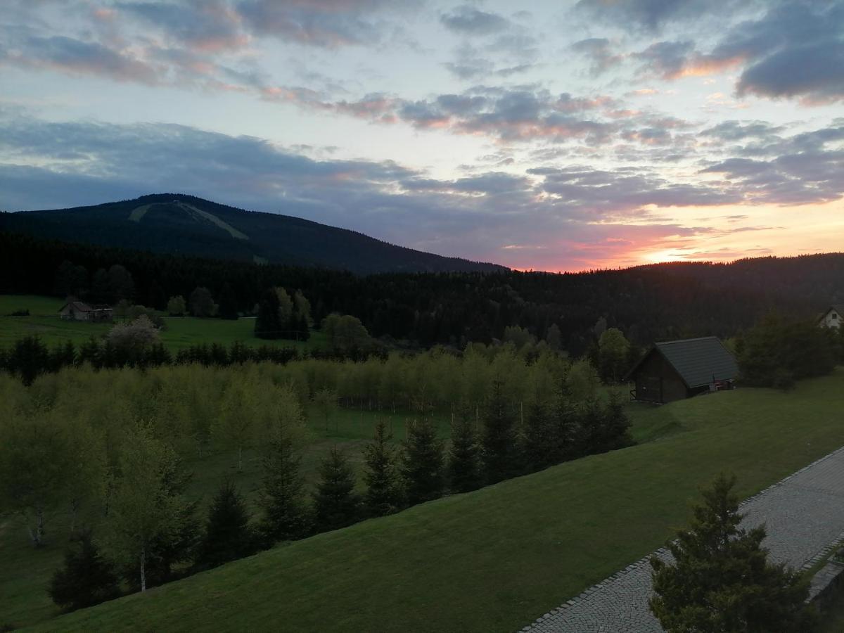 Gosciniec Janowa Gora - Agroturystyka Stronie Śląskie Buitenkant foto